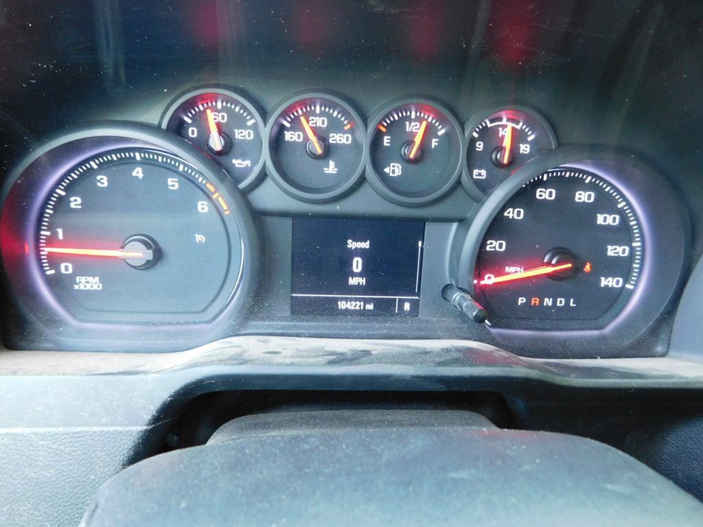 Used 2022 Chevrolet Silverado 2500 W/T w/ WT Convenience Package RWD image 5