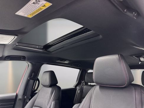 Used 2024 Honda Odyssey Sport image 8