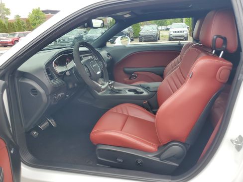 Used 2023 Dodge Challenger SRT Hellcat RWD image 12
