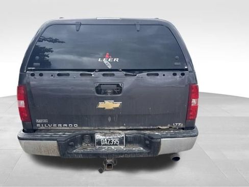 Used 2010 Chevrolet Silverado 1500 LTZ AWD/4WD image 15