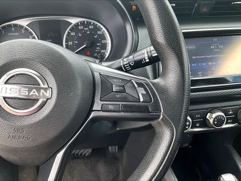 Used 2023 Nissan Kicks S FWD image 23
