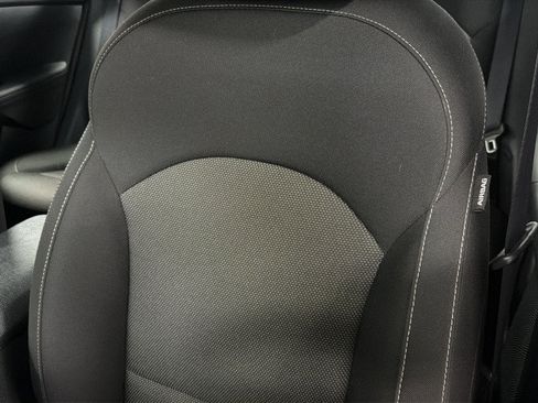 Used 2024 Kia Forte LXS FWD image 18
