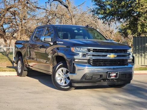 Used 2021 Chevrolet Silverado 1500 LT image 2