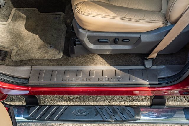 Used 2015 Ford F350 Lariat w/ Lariat Ultimate Package AWD/4WD image 18
