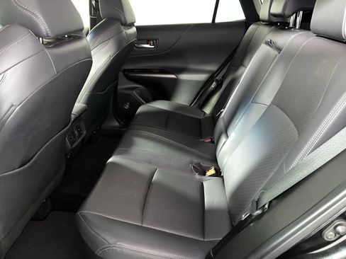 Used 2021 Toyota Venza XLE w/ Softex Package image 25