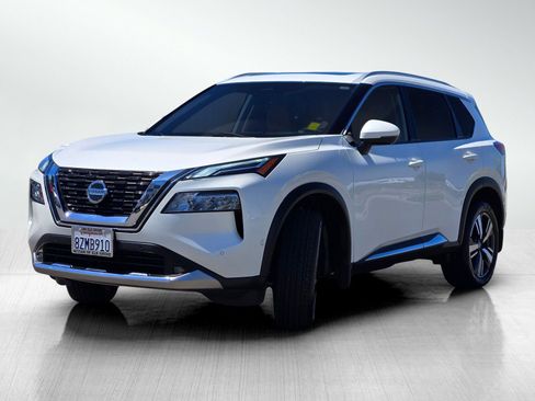 Used 2021 Nissan Rogue Platinum FWD image 11