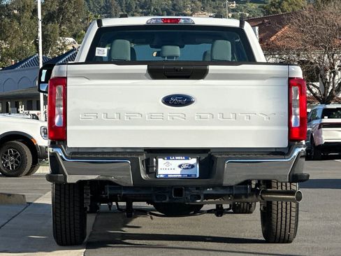 New 2026 Ford F250 XL w/ XL Chrome Package image 4