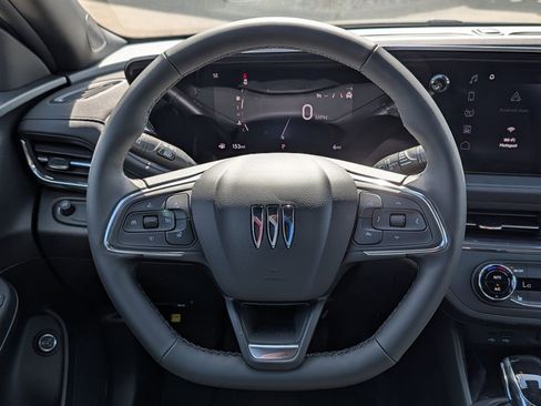 New 2026 Buick Envista Preferred w/ Convenience I Package FWD image 32