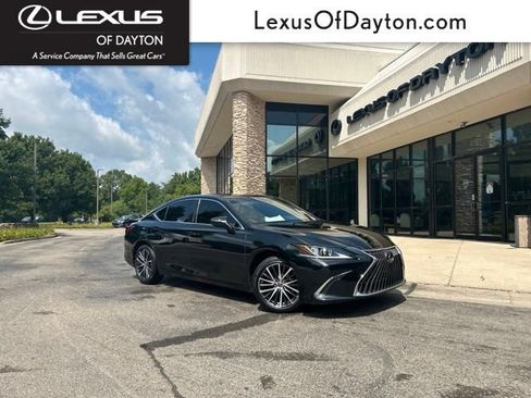 Certified 2023 Lexus ES 250 w/ Premium Package AWD/4WD image 1