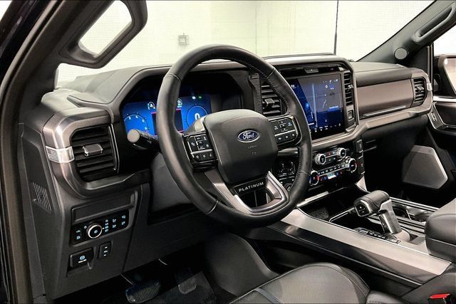 Used 2025 Ford F150 Platinum w/ Equipment Group 702A High AWD/4WD image 17