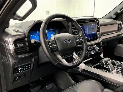 Used 2025 Ford F150 Platinum w/ Equipment Group 702A High AWD/4WD image 17