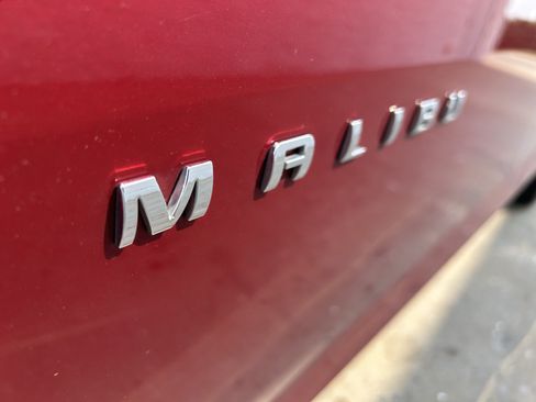 Used 2017 Chevrolet Malibu Premier w/ Premier Sun and Wheel Package FWD image 10