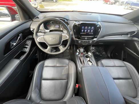 Certified 2023 Chevrolet Traverse RS image 21