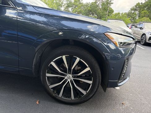 Certified 2024 Volvo XC60 B5 Plus AWD/4WD image 13