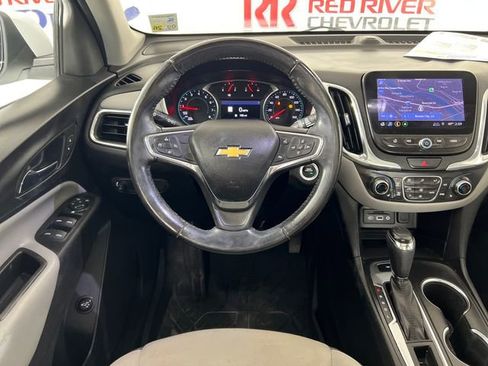 Used 2019 Chevrolet Equinox LT w/ Sun & Navigation Package image 15