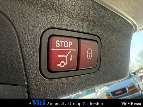 Certified 2024 Mercedes-Benz GLE 350 4MATIC image 25