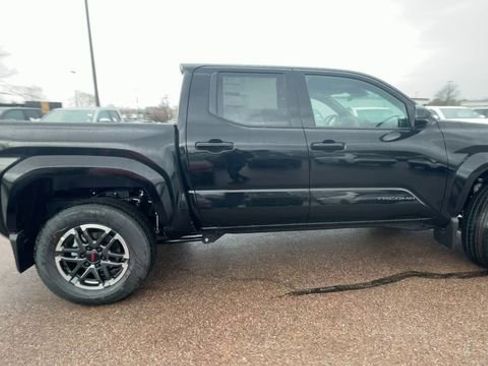 New 2026 Toyota Tacoma TRD Sport AWD/4WD image 9