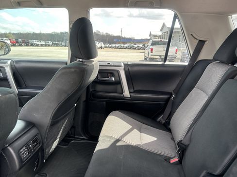 Used 2017 Toyota 4Runner SR5 image 36