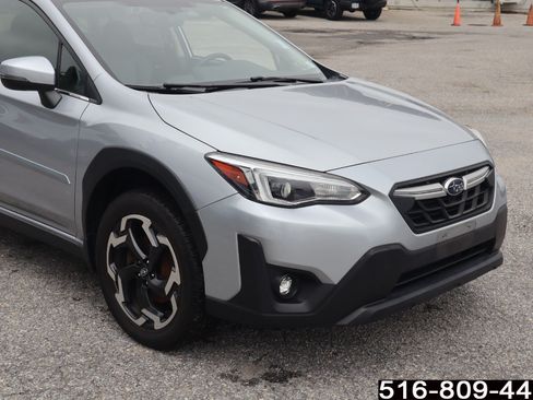 Used 2021 Subaru Crosstrek 2.5i Limited w/ Moonroof Package 1 AWD/4WD image 2