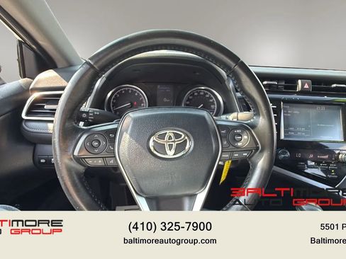 Used 2018 Toyota Camry SE FWD image 28