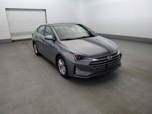 Used 2019 Hyundai Elantra Value Edition w/ Winter Weather Package FWD image 13