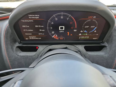 Used 2022 McLaren 720S Performance RWD image 11