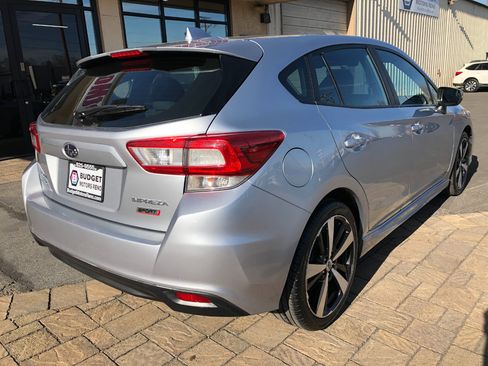 Used 2018 Subaru Impreza 2.0i Sport image 2