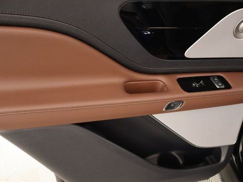 New 2026 Lincoln Aviator Reserve w/ Luxury Package image 19