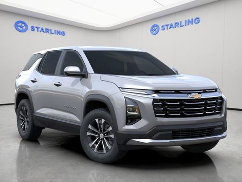 New 2026 Chevrolet Equinox LT w/ Safety and Technology Package FWD image 7