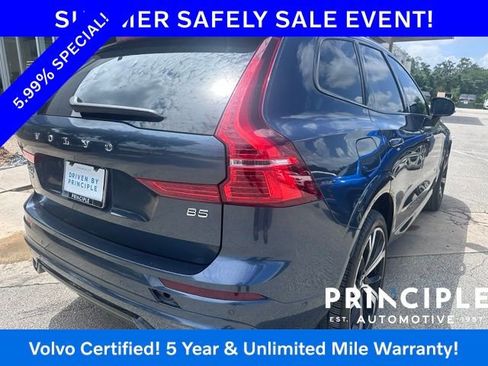 Certified 2023 Volvo XC60 B5 Ultimate w/ Climate Package FWD image 14