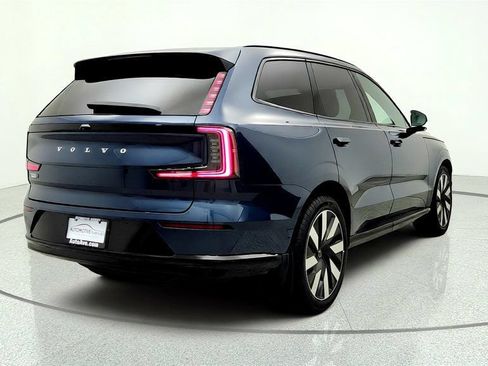 Used 2025 Volvo EX90 Ultra AWD/4WD image 5