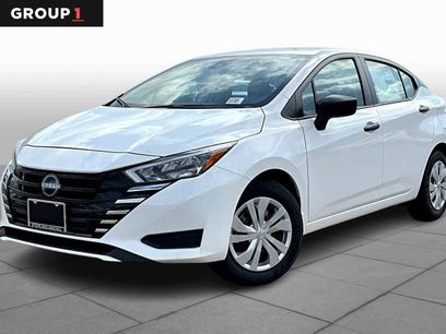 New 2025 Nissan Versa S w/ Trunk Package