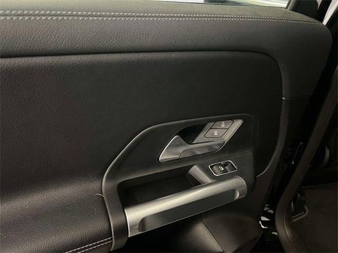 Certified 2021 Mercedes-Benz GLB 250 4MATIC image 10