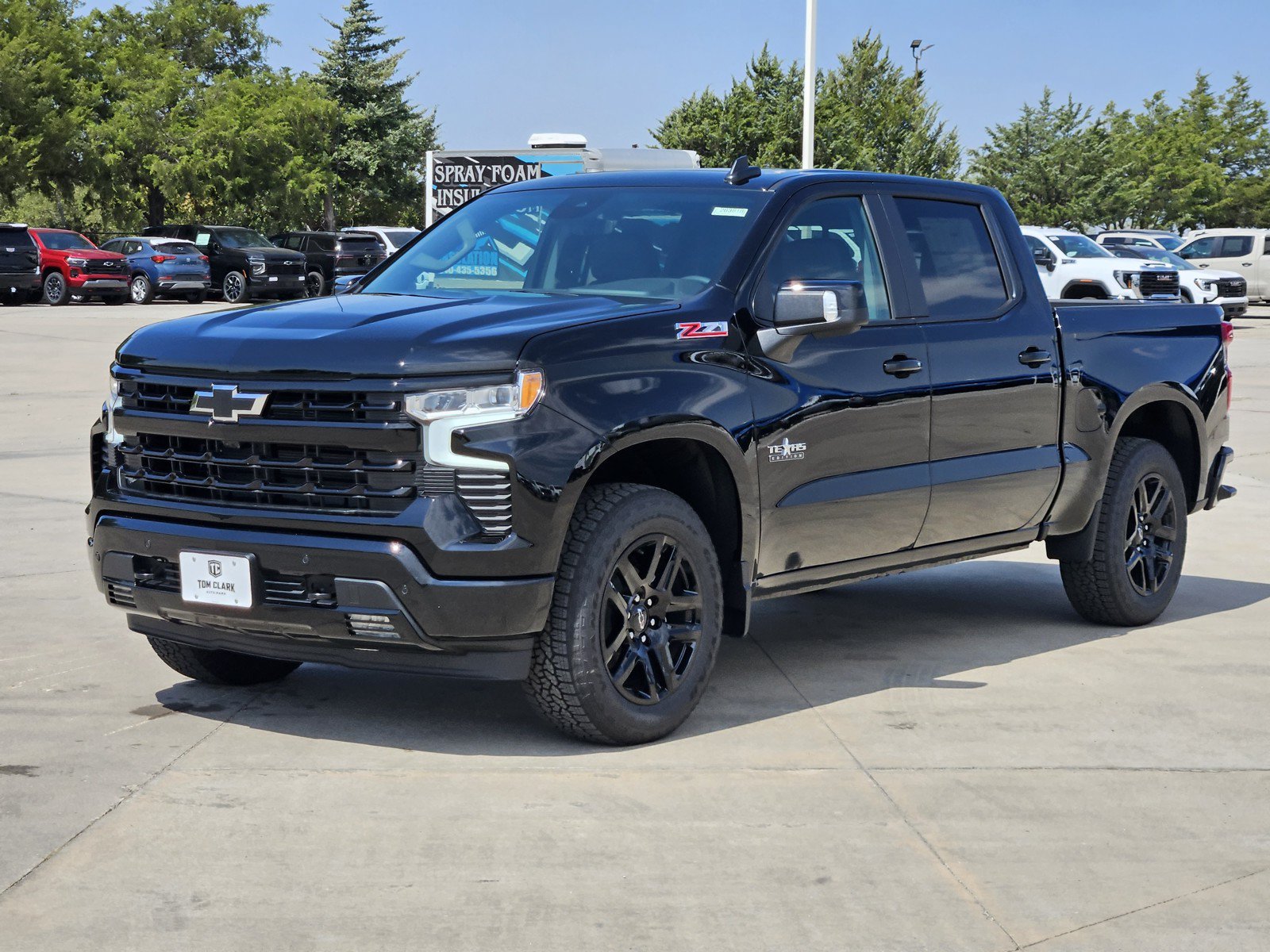 New 2026 Chevrolet Silverado 1500 RST AWD/4WD image 2