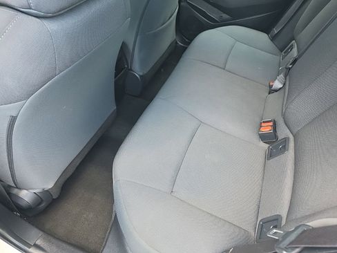 Used 2021 Toyota Corolla LE FWD image 10
