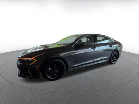 Used 2025 Kia K5 LXS FWD image 7