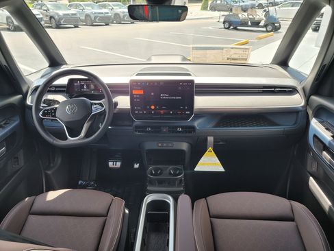 New 2025 Volkswagen ID. Buzz Pro S Plus image 14