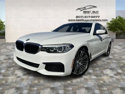 Used 2019 BMW 530i xDrive w/ M Sport Package image 3