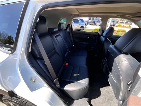 Certified 2023 Nissan Rogue SV w/ SV Premium B Package AWD/4WD image 16