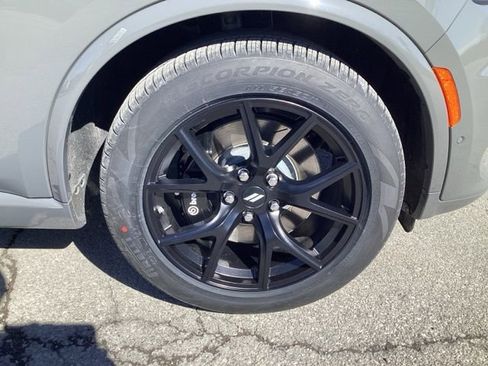 New 2026 Dodge Durango GT image 9