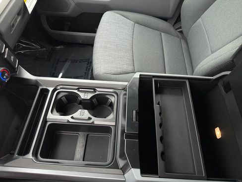 New 2026 Ford F250 XLT w/ XLT Premium Package image 32