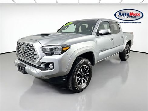 Used 2023 Toyota Tacoma TRD Sport image 4