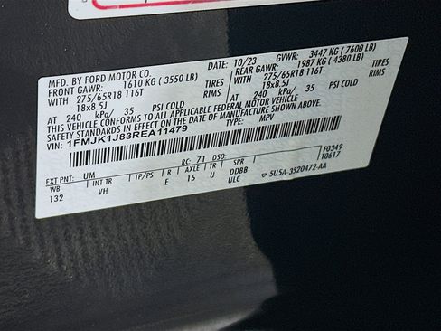 Used 2024 Ford Expedition Max XLT image 12