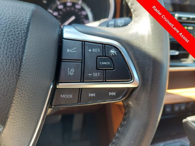 Certified 2020 Toyota Highlander Platinum AWD/4WD image 41