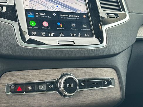 Certified 2023 Volvo XC90 T8 Ultimate w/ Lounge Package image 24