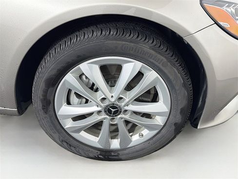 Used 2019 Mercedes-Benz C 300 4MATIC Sedan image 34