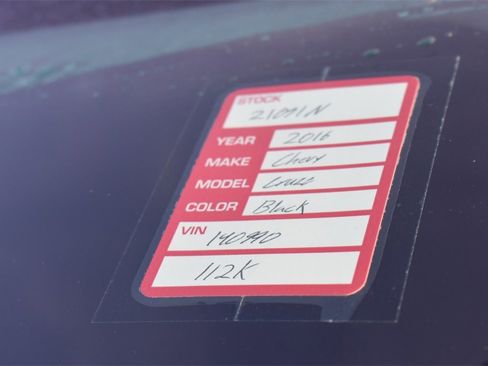 Used 2016 Chevrolet Cruze LT image 32