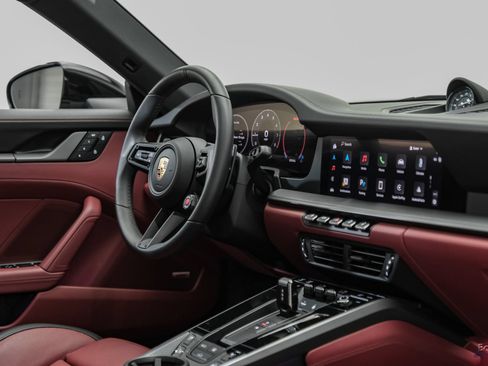 Used 2025 Porsche 911 Carrera S RWD image 45
