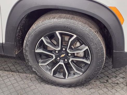 Used 2021 Chevrolet TrailBlazer ACTIV w/ Sun and Liftgate Package image 28