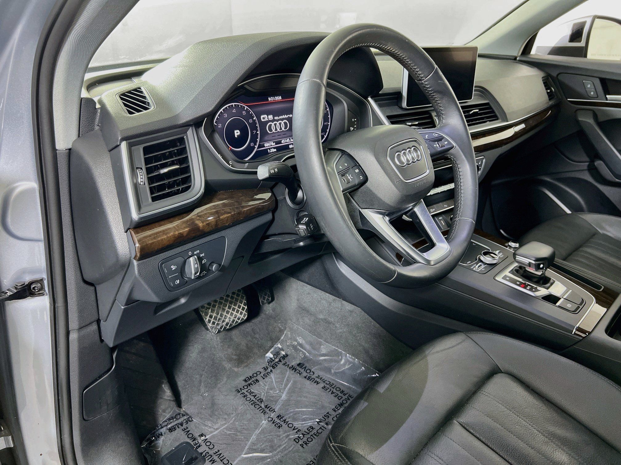 Used 2018 Audi Q5 2.0T Premium Plus w/ Premium Plus Package AWD/4WD image 9